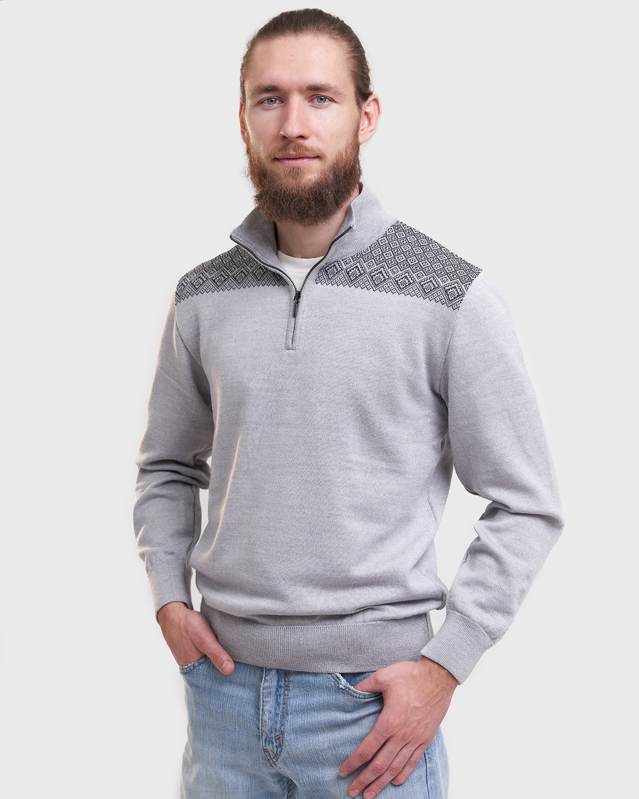 Kaarma men's merino sweater