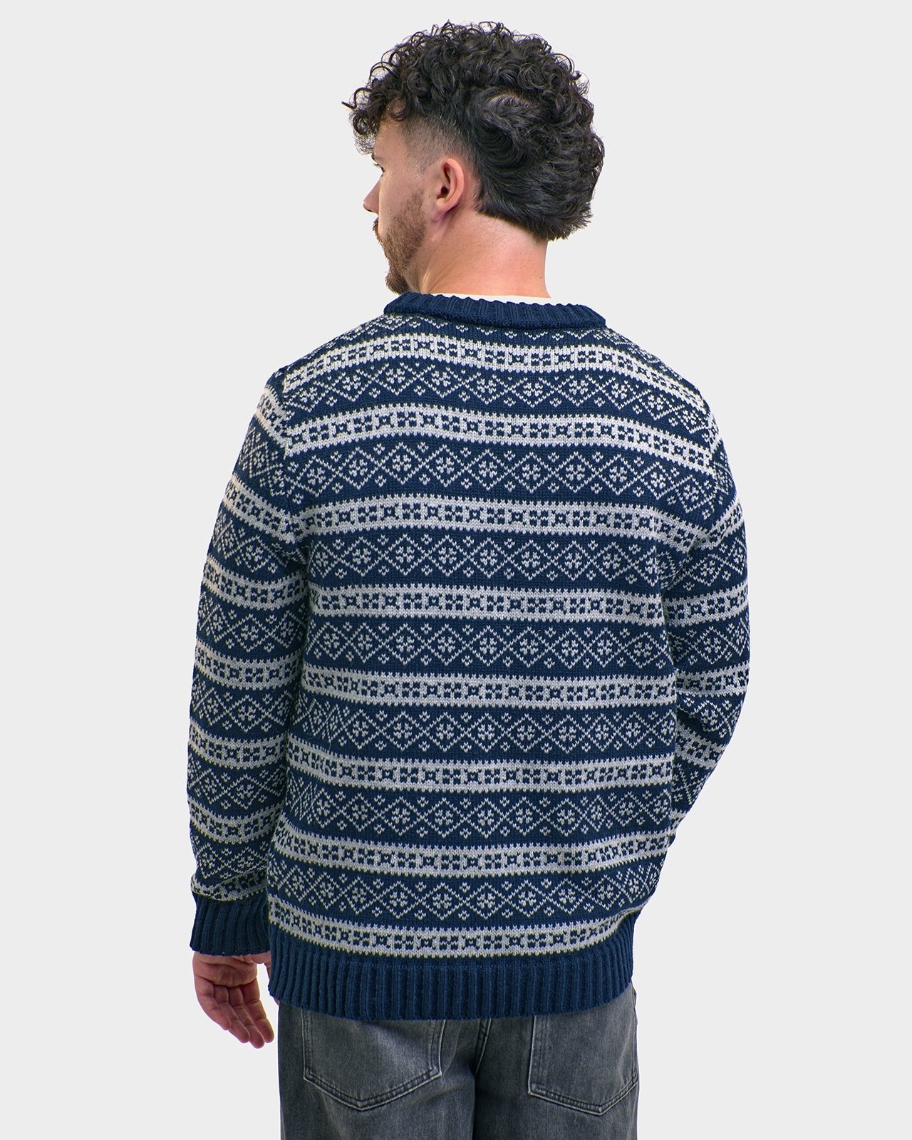 Faroe men's round neck sweater