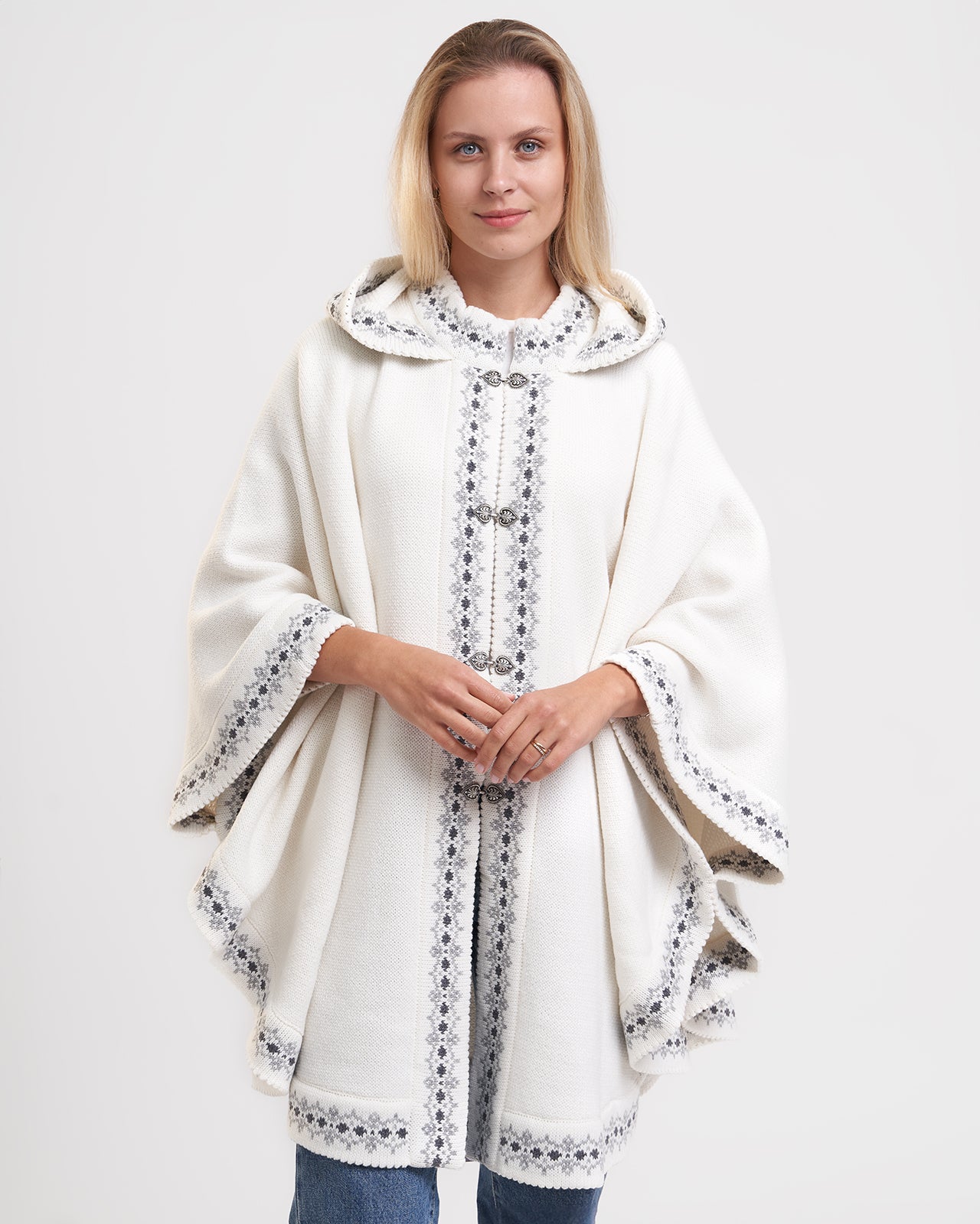 Seto woolen hooded poncho