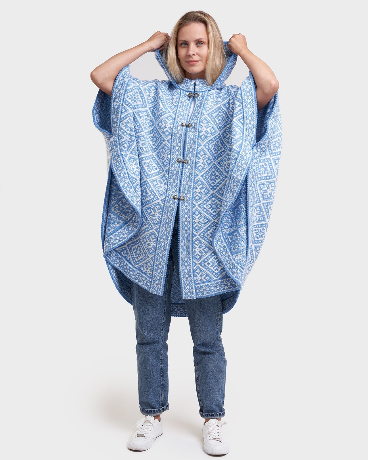 Muhu woolen poncho