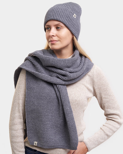 Tallinn woolen scarf