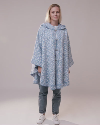 Muhu woolen poncho