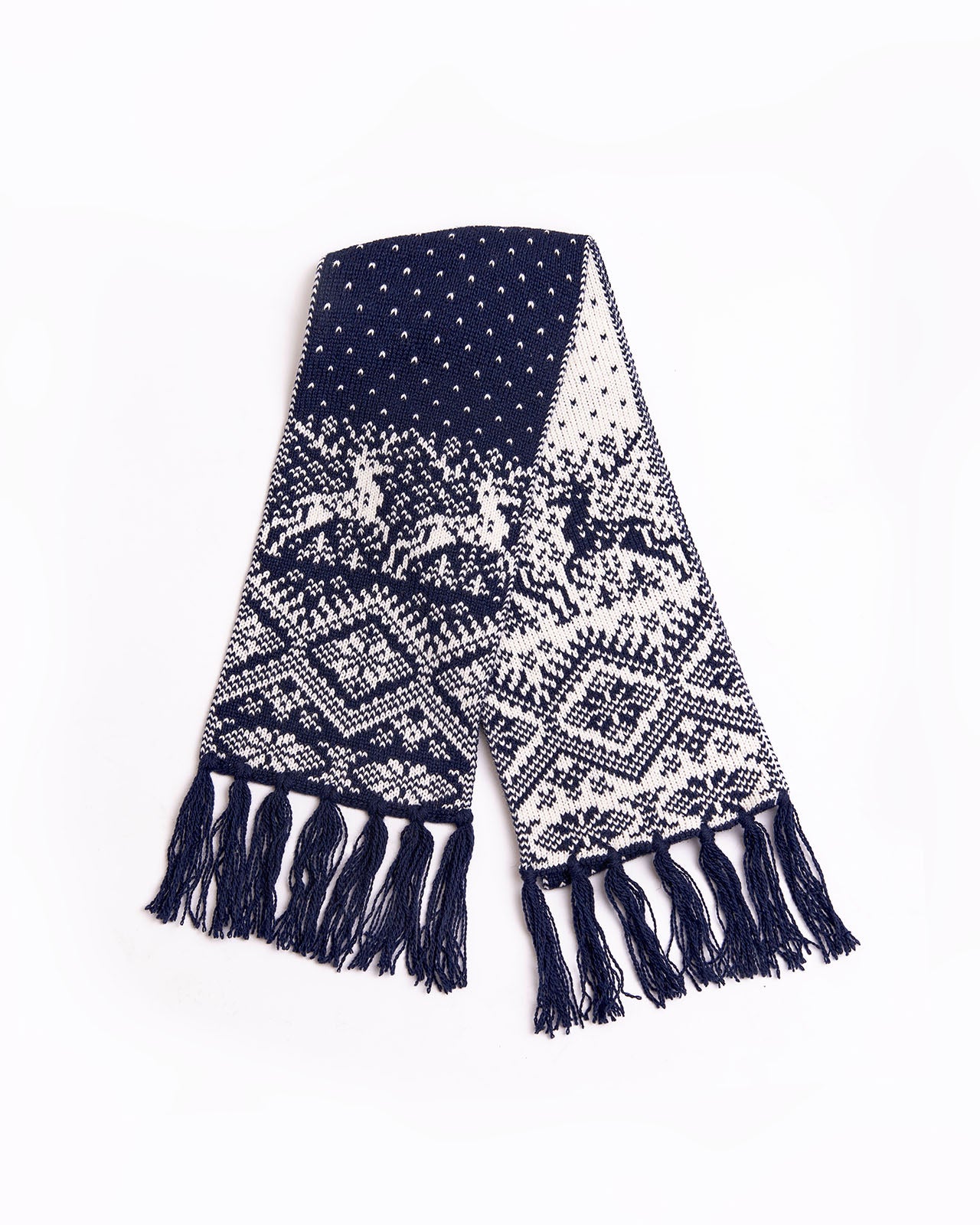 Wool scarf with reindeers